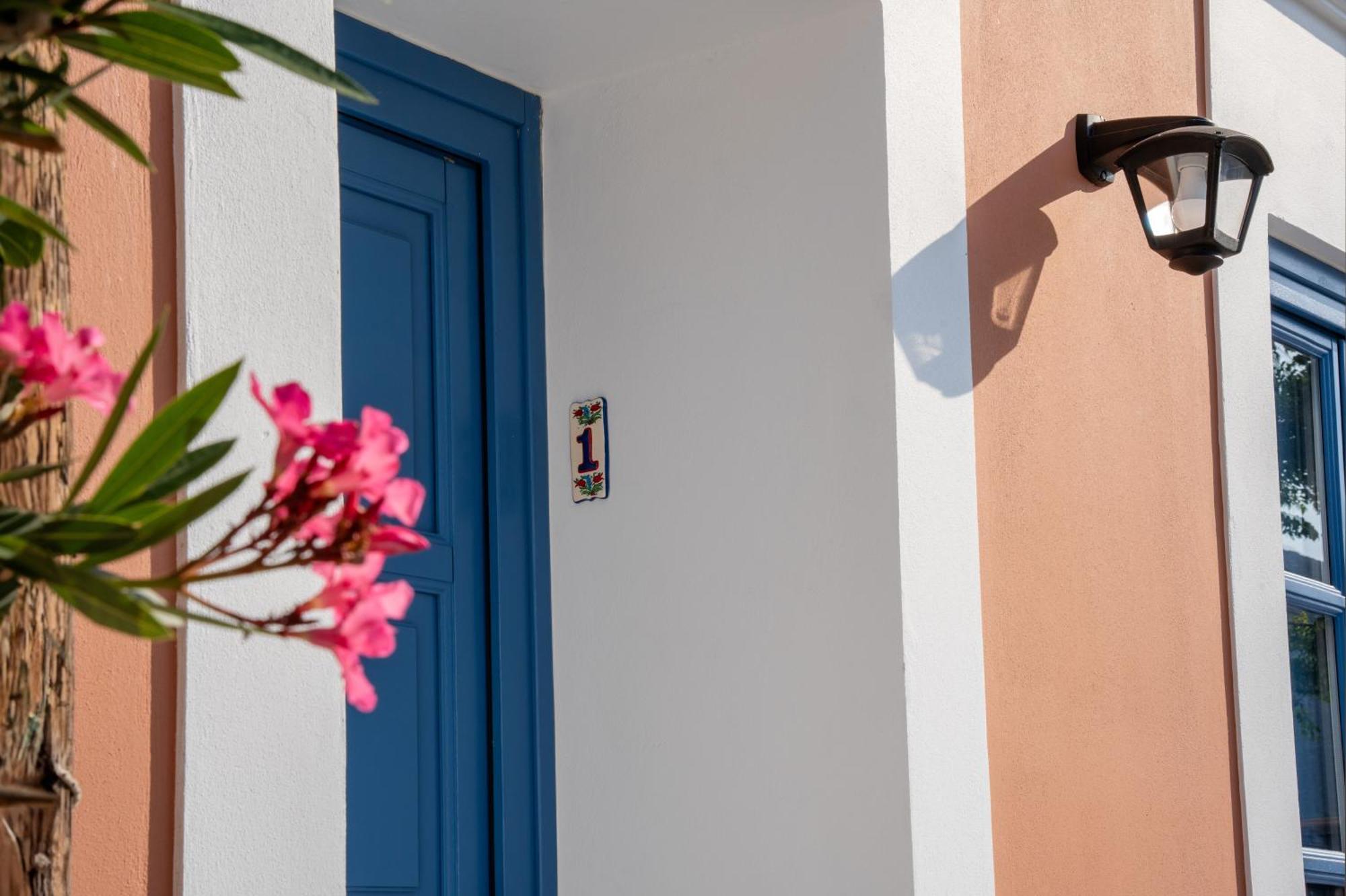 Porto Harani Seaside Apartments Simi Eksteriør billede