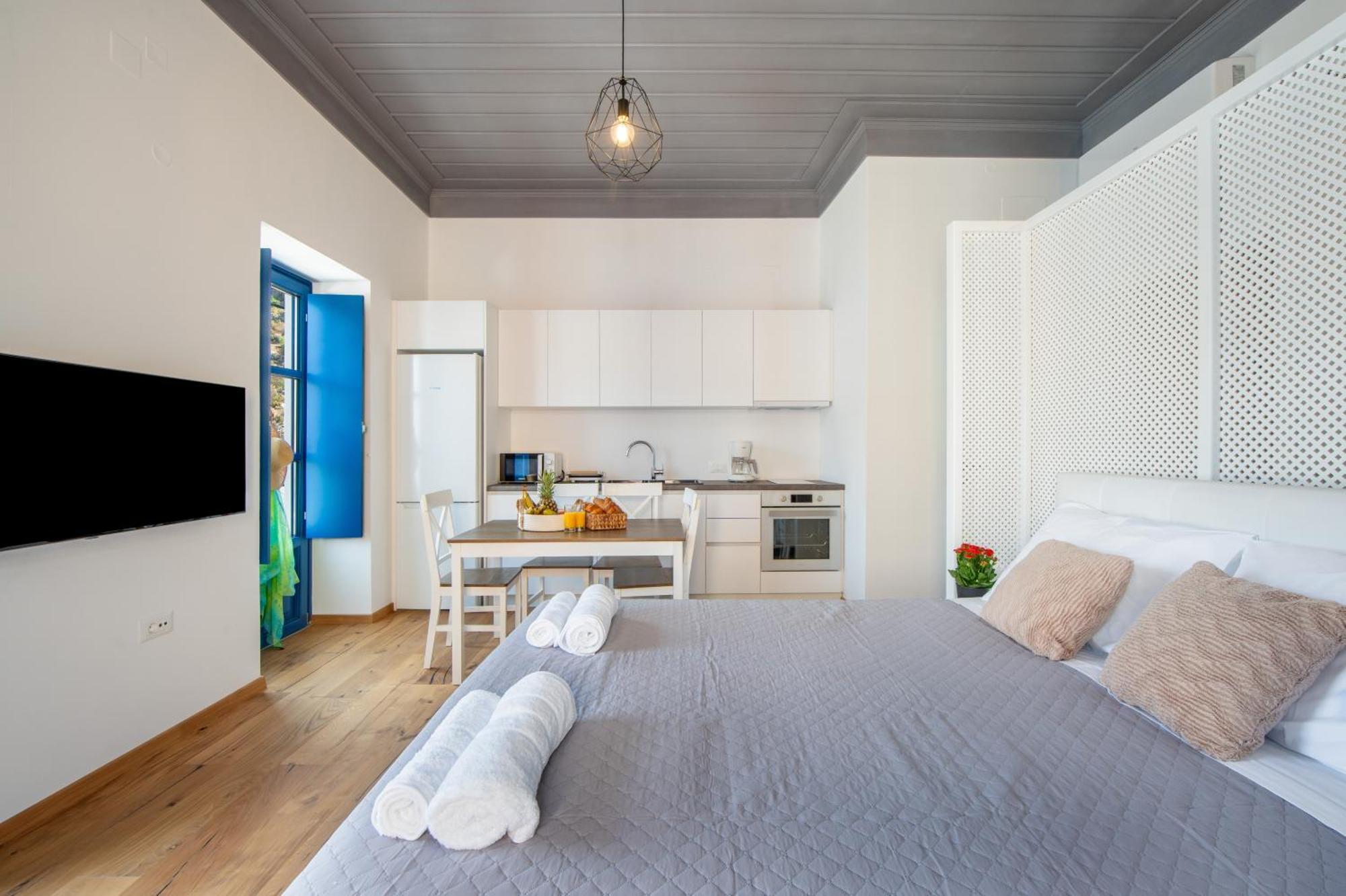 Porto Harani Seaside Apartments Simi Eksteriør billede